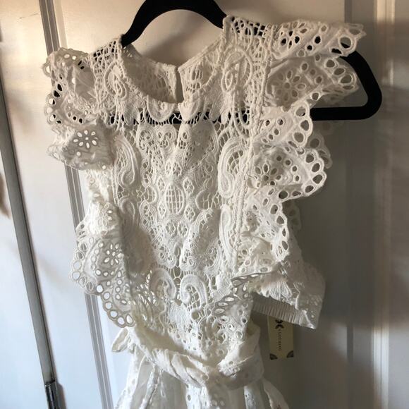 $598 Nightcap Clothing White Eyelet Lace Tie Behind Dress New with tags size 1 - Picture 5 of 12